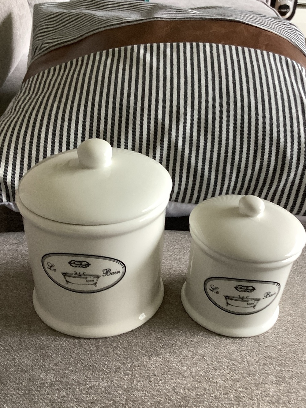 Cream Ceramic Canister Set with Lid - 2 Pieces